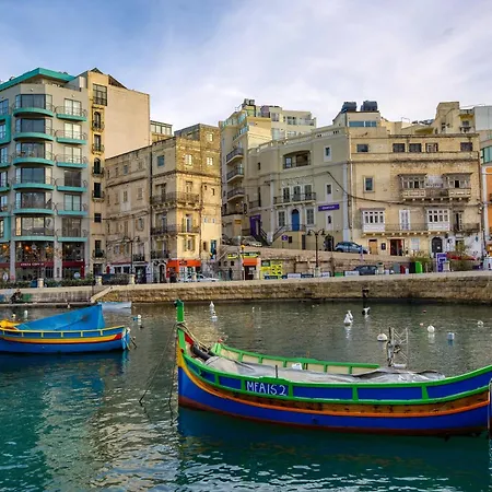 A Lovely 2br Just Off Spinola Bay By 360 Estates Apartmán *
