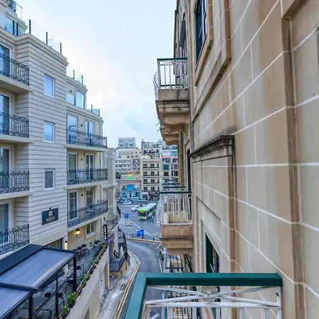 A Lovely 2br Just Off Spinola Bay By 360 Estates * Saint Julian's