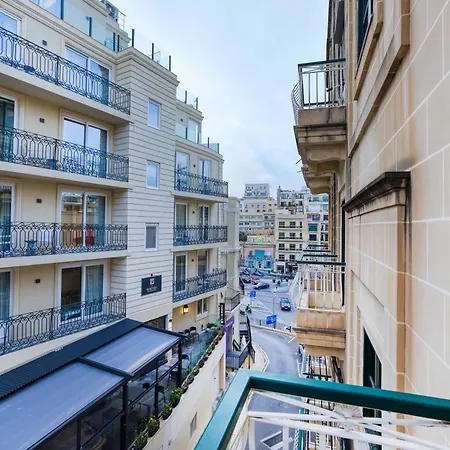 A Lovely 2br Just Off Spinola Bay By 360 Estates Apartment *