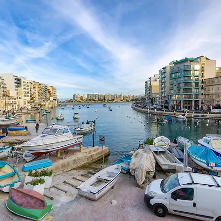 A Lovely 2br Just Off Spinola Bay By 360 Estates * Saint Julian's