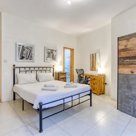 A Lovely 2br Just Off Spinola Bay By 360 Estates Apartment *